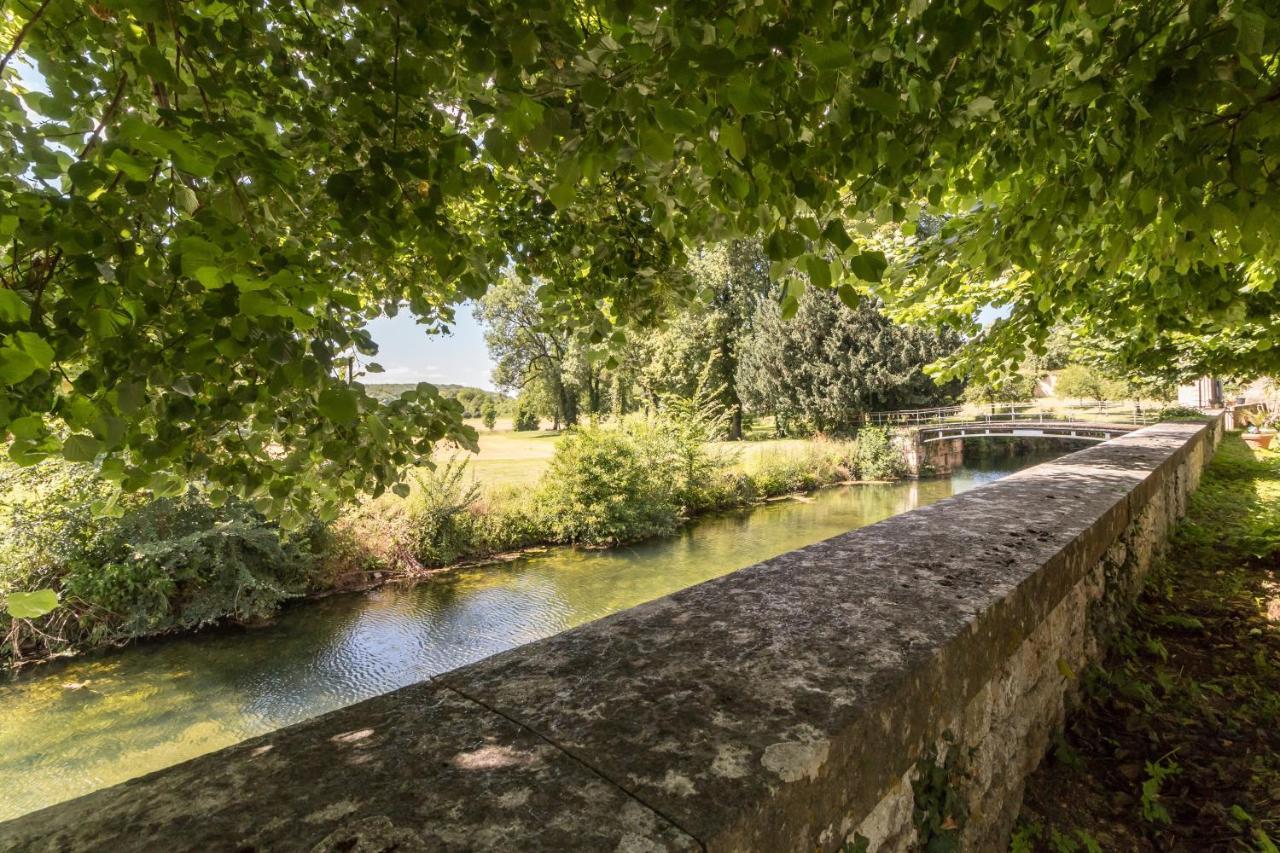 Bed and Breakfast Chateau De Mauvilly Exterior foto