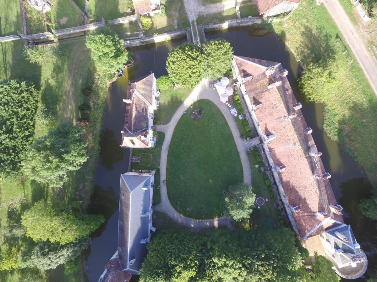Bed and Breakfast Chateau De Mauvilly Exterior foto